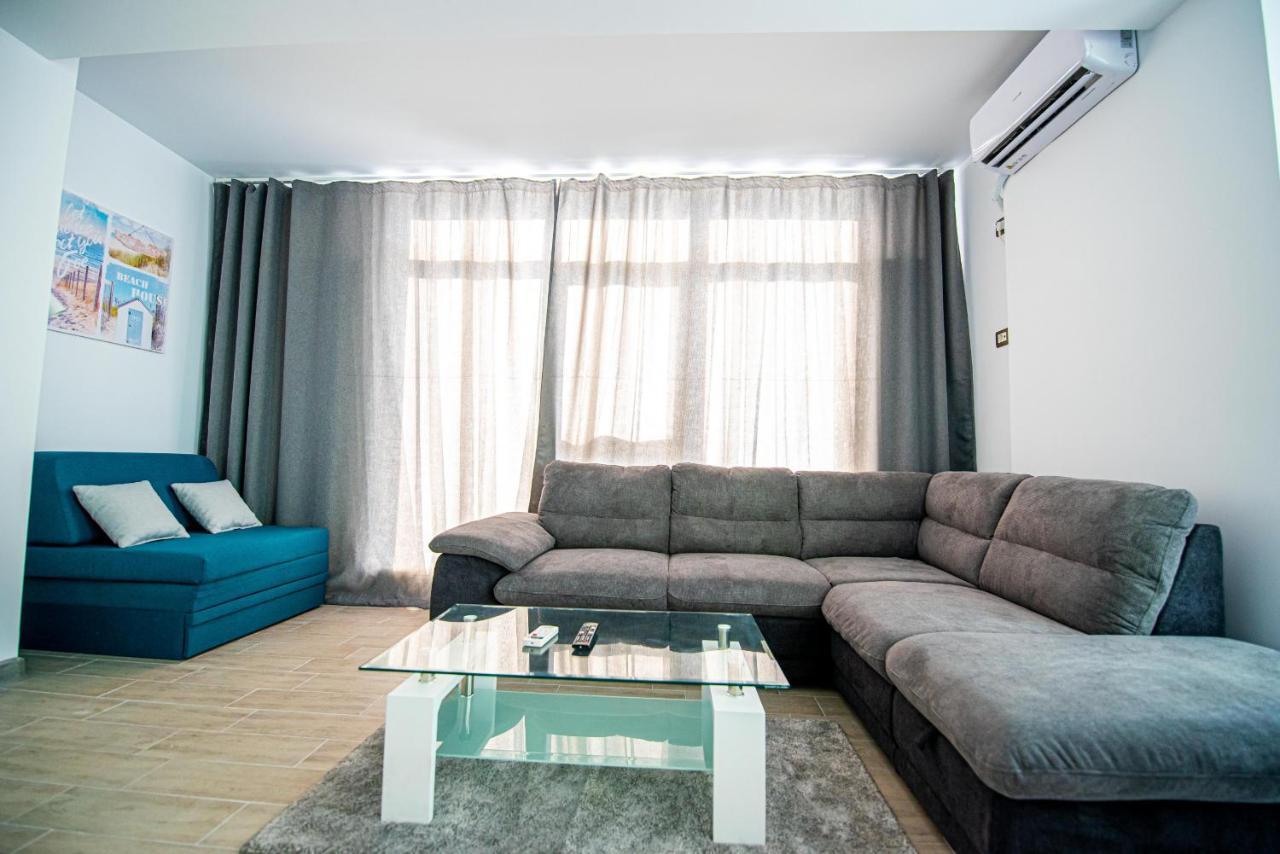 Apartment Katrina - Alezzi Beach - Sea View Năvodari Exteriér fotografie