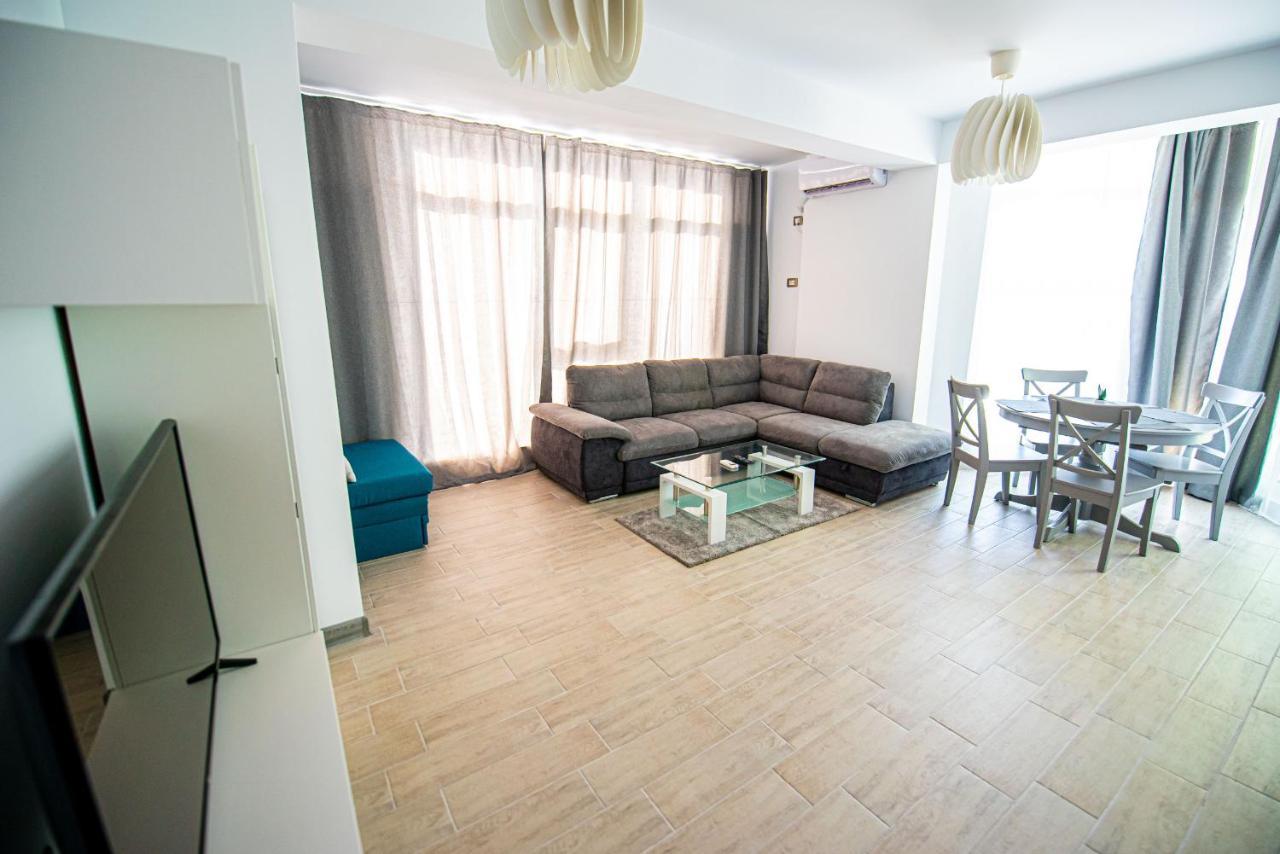 Apartment Katrina - Alezzi Beach - Sea View Năvodari Exteriér fotografie
